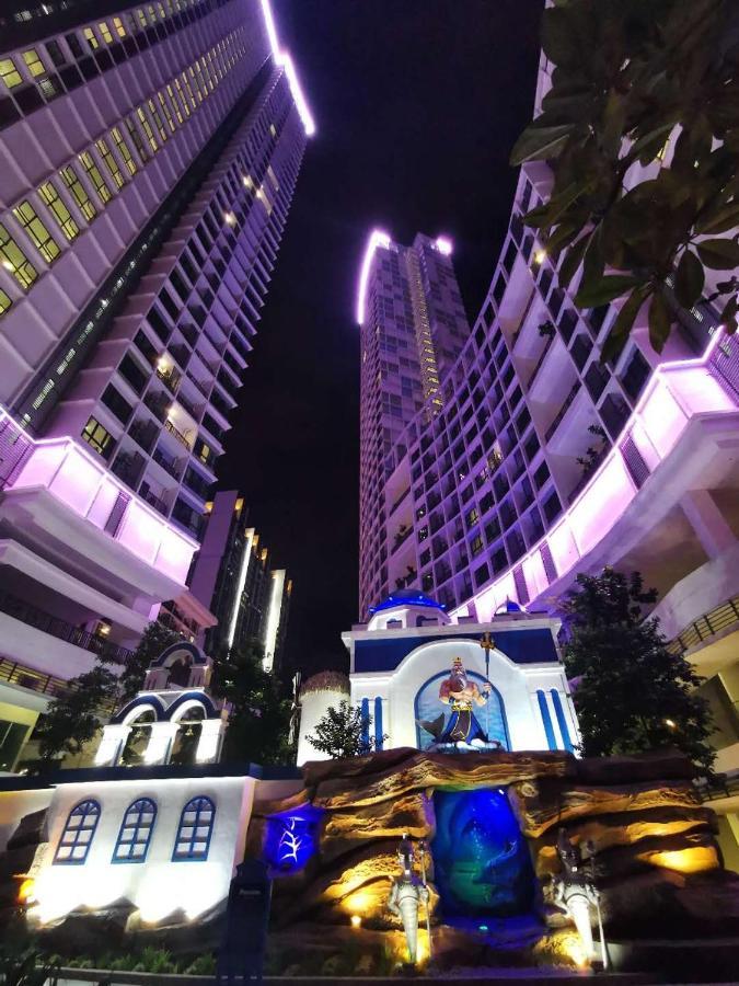Lavender Suite # Shah Alam I-City Block B Homestay # 2R1B #Free Wifi & Parking Bagian luar foto
